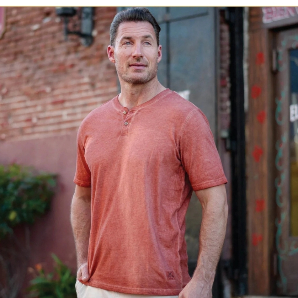 Madda Fella Men's Oil Wash Henley Short Sleeve Shirt